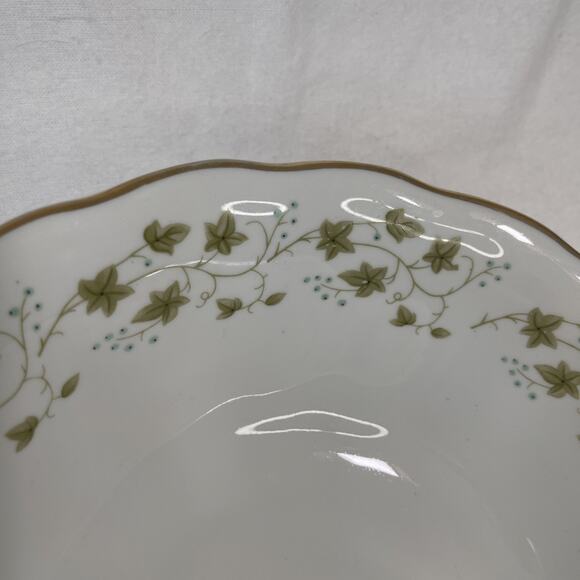 CMIELOW Poland Diana Porcelain Serving Bowl- 9in. - Picture 3 of 4
